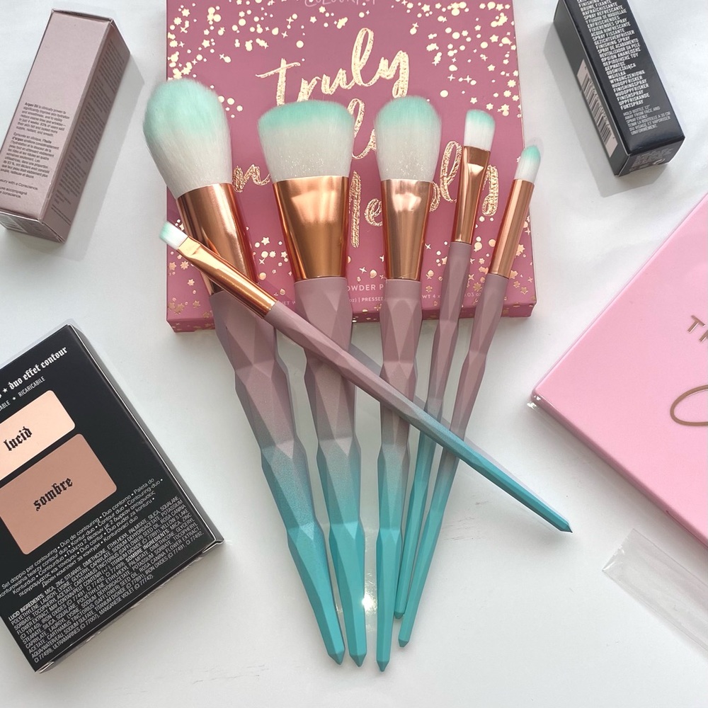 Mermaid At Heart - 7 Piece Makeup Brush Set
